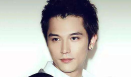 邱泽吃瓜爆料图片高清,高清图片揭秘娱乐圈幕后真相